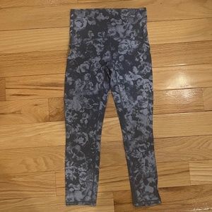Lululemon Ivivva girls leggings size 8
